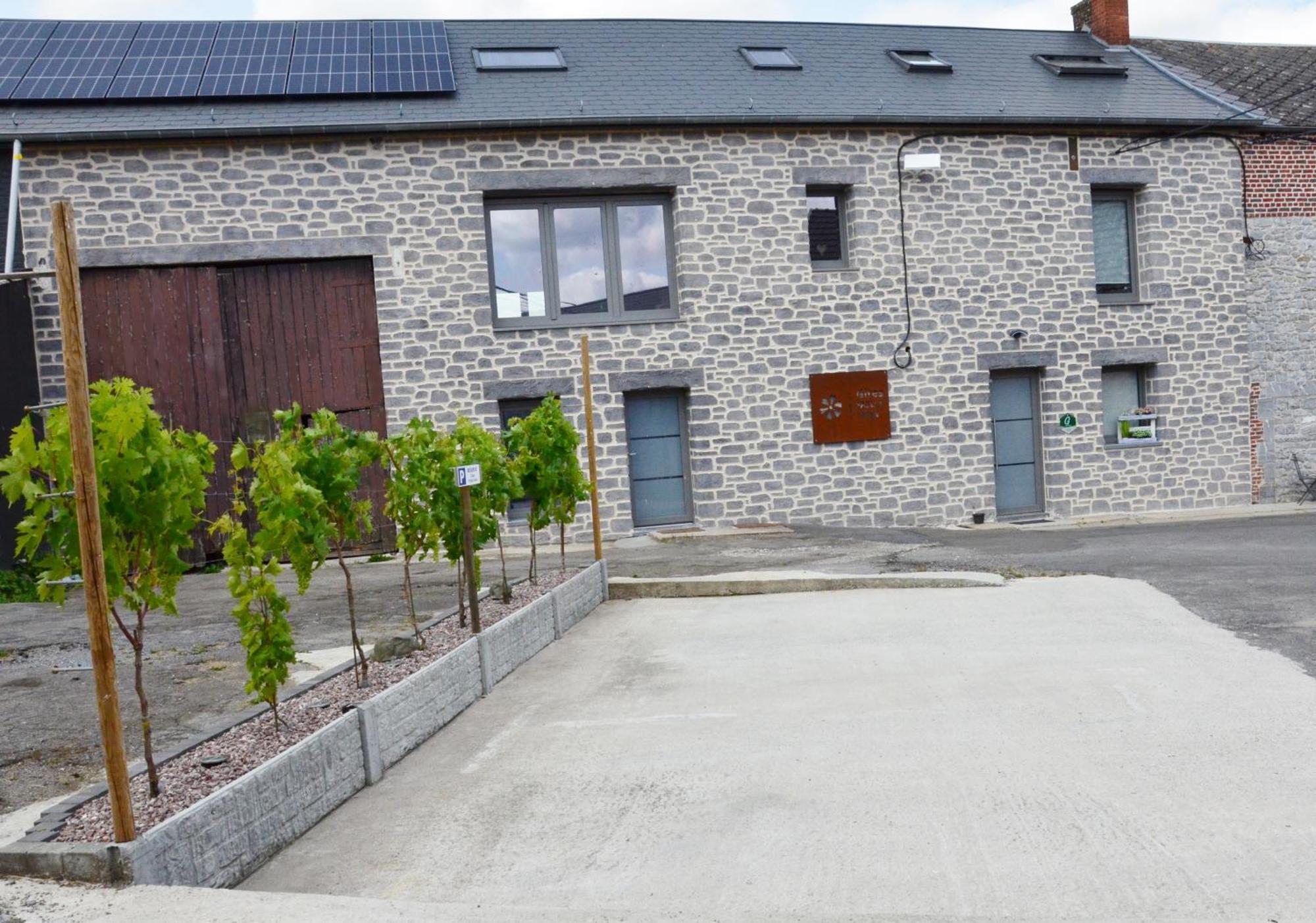 Gites Paille-Foin Cerfontaine Exteriör bild
